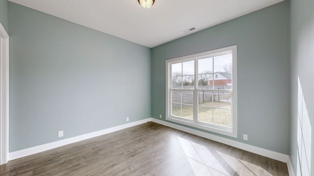 7566 Don Bruce Ct, Christiana, TN 37037