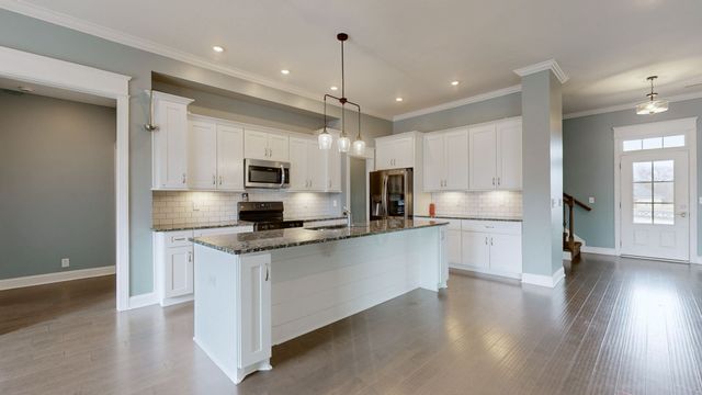 7566 Don Bruce Ct, Christiana, TN 37037