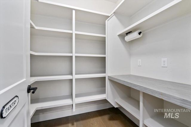 4512 W Star Hollow Court, Meridian, ID 83646