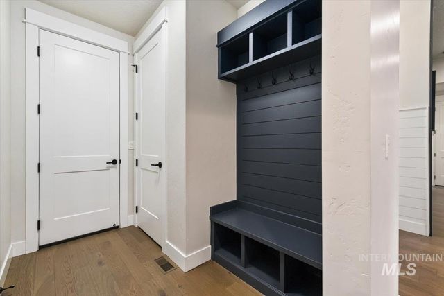 4512 W Star Hollow Court, Meridian, ID 83646