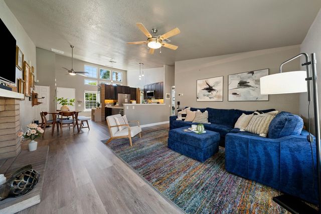 2877 Pekins Ct, West Sacramento, CA 95691