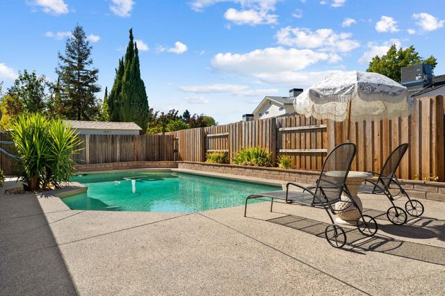 2877 Pekins Ct, West Sacramento, CA 95691