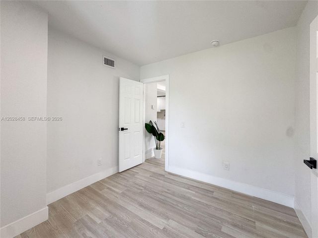212 NW 28th Way, Fort Lauderdale, FL 33311