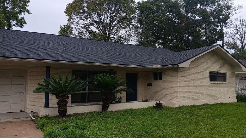 1011 Oak Drive, Liberty, TX 77575
