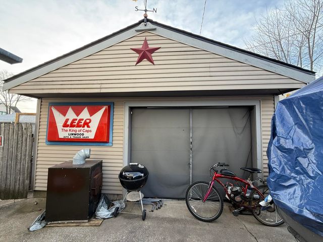 1112 Michigan Avenue, Bay City, MI 48708