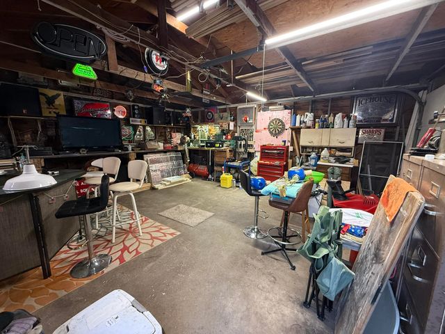 1112 Michigan Avenue, Bay City, MI 48708