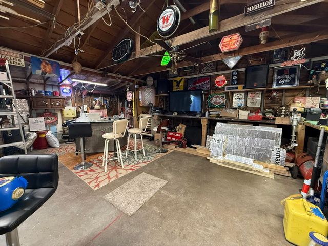 1112 Michigan Avenue, Bay City, MI 48708