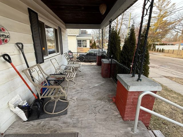 1112 Michigan Avenue, Bay City, MI 48708