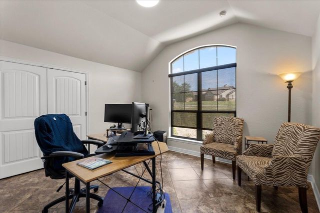 601 Pheasant MDW, Liberty Hill, TX 78642