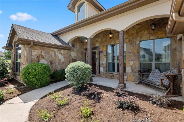 601 Pheasant MDW, Liberty Hill, TX 78642