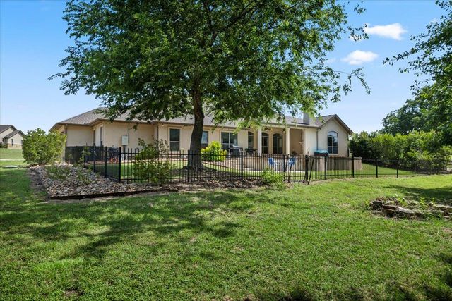 601 Pheasant MDW, Liberty Hill, TX 78642
