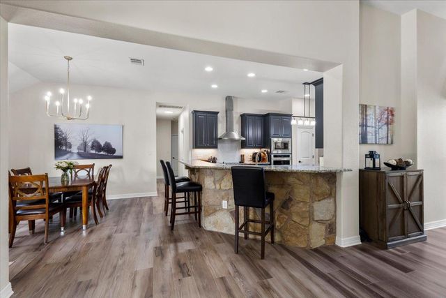601 Pheasant MDW, Liberty Hill, TX 78642