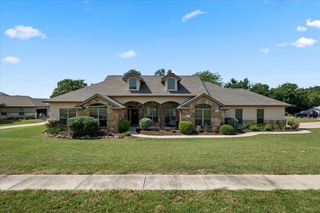 601 Pheasant MDW, Liberty Hill, TX 78642