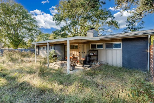 2463 N Coolidge Ave, Wichita, KS 67204