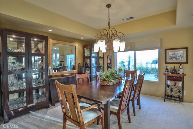 2708 N Mountain Avenue, Claremont, CA 91711
