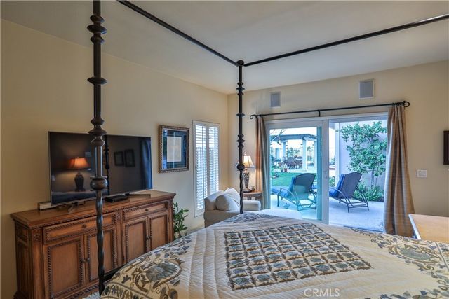 2708 N Mountain Avenue, Claremont, CA 91711