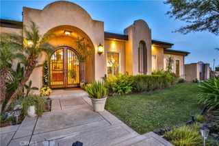 2708 N Mountain Avenue, Claremont, CA 91711