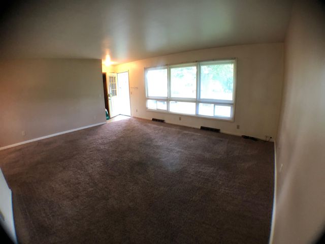 1909 Stockman, Mount Pleasant, MI 48858