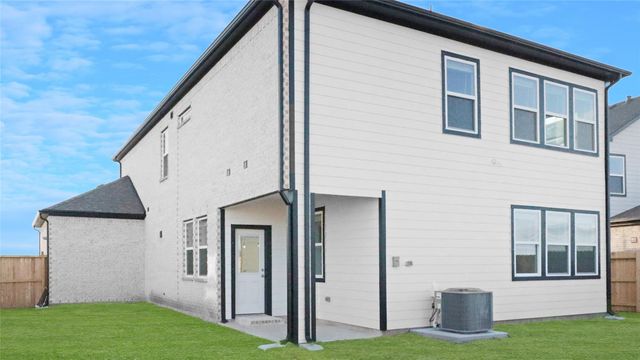 2411 Outpost Canyon Drive, Rosharon, TX 77583