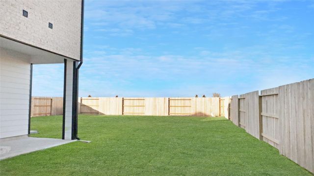 2411 Outpost Canyon Drive, Rosharon, TX 77583