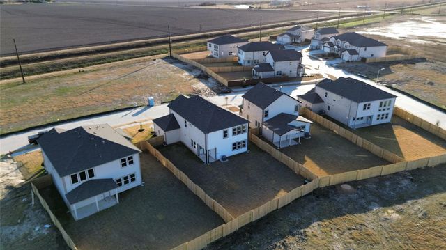 2411 Outpost Canyon Drive, Rosharon, TX 77583