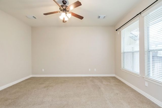 39 Medley Lane, The Woodlands, TX 77382