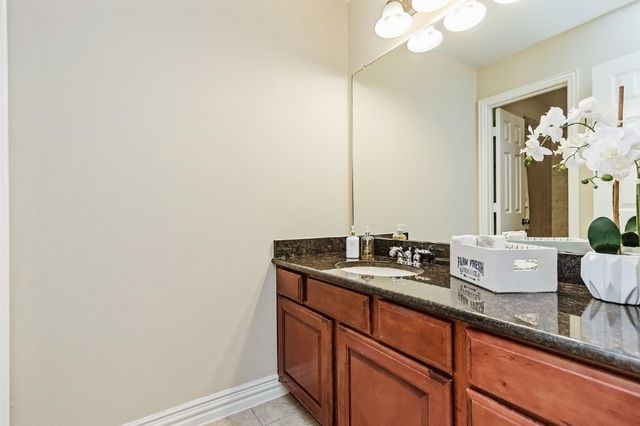 39 Medley Lane, The Woodlands, TX 77382