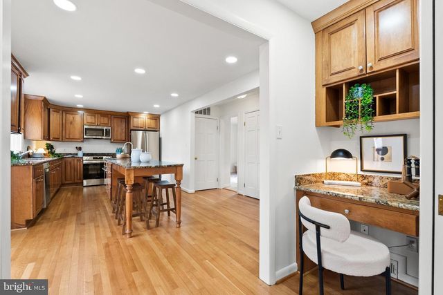 7819 ENGLISH WAY, Bethesda, MD 20817