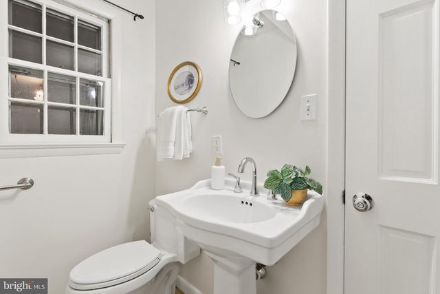 7819 ENGLISH WAY, Bethesda, MD 20817