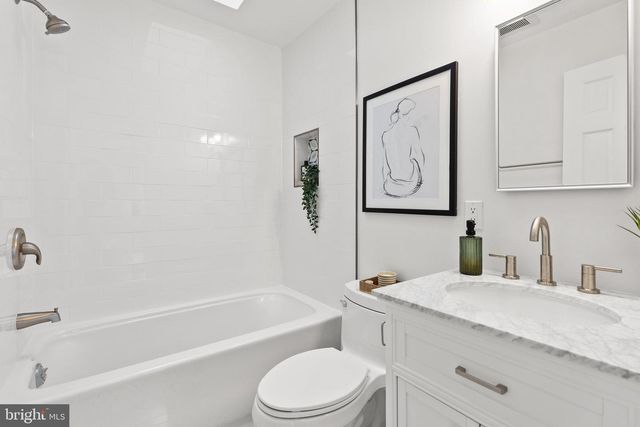 7819 ENGLISH WAY, Bethesda, MD 20817