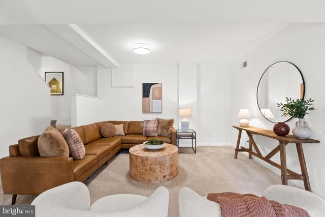 7819 ENGLISH WAY, Bethesda, MD 20817