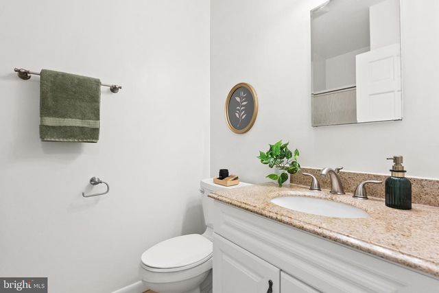 7819 ENGLISH WAY, Bethesda, MD 20817