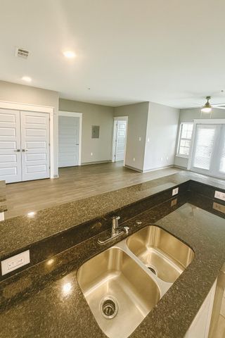 200 Maple LN 1201, Elgin, TX 78621