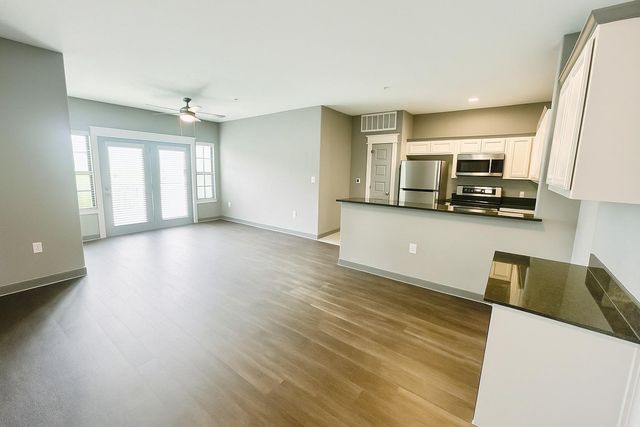 200 Maple LN 1201, Elgin, TX 78621