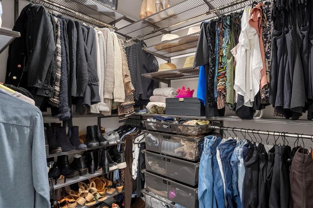 2126 University Park Dr, Sacramento, CA 95825