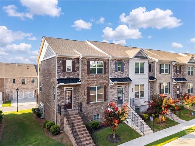 2695 La Rive Drive, Duluth, GA 30097