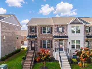 2695 La Rive Drive, Duluth, GA 30097