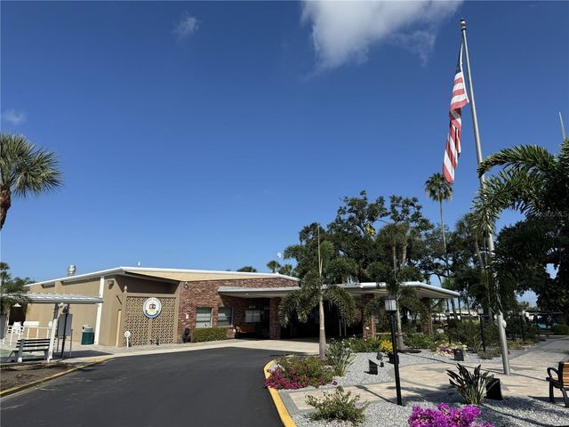 4904 4TH A STREET E, Bradenton, FL 34203