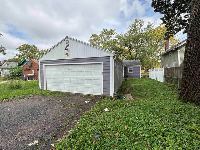 2613 N Anthony Boulevard, Fort Wayne, IN 46805