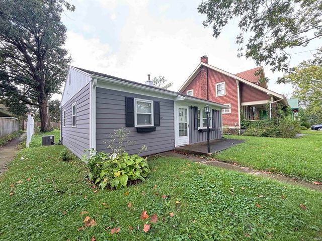 2613 N Anthony Boulevard, Fort Wayne, IN 46805