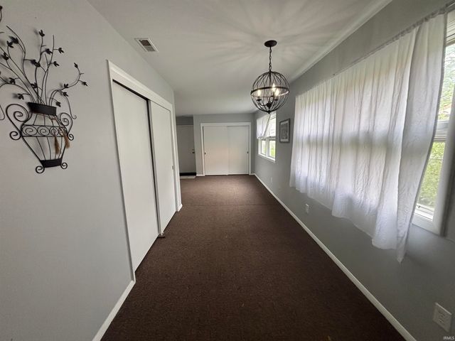 2613 N Anthony Boulevard, Fort Wayne, IN 46805