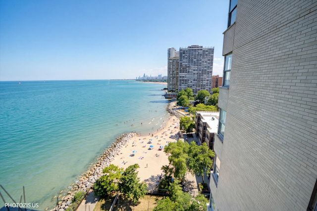 6301 N Sheridan Road 11R, Chicago, IL 60660