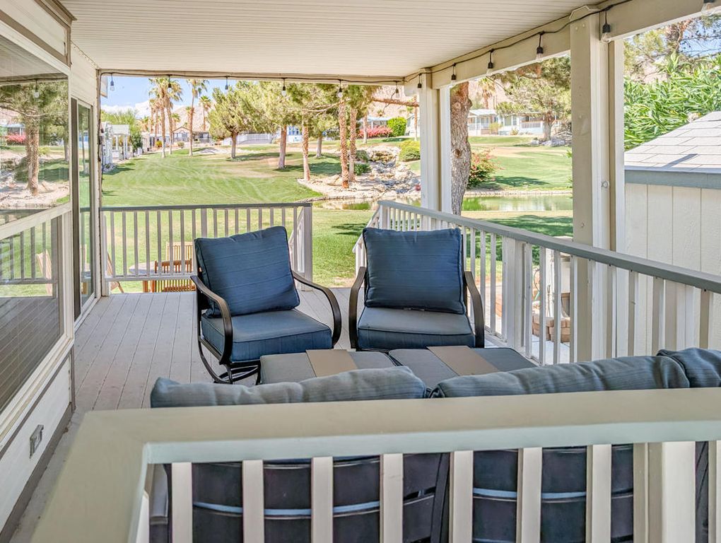 Image 3 of property listing at 70200 Dillon Road 581, Desert Hot Springs, CA 92241