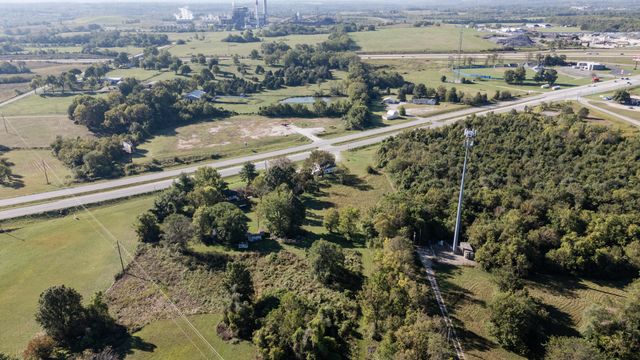 5189 W Sunshine Street, Brookline, MO 65619