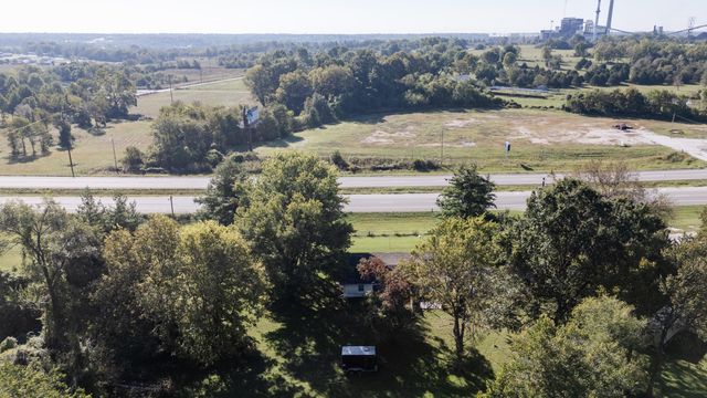 5189 W Sunshine Street, Brookline, MO 65619