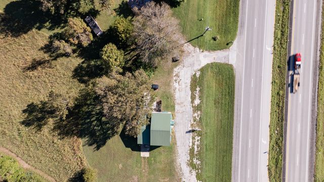 5189 W Sunshine Street, Brookline, MO 65619