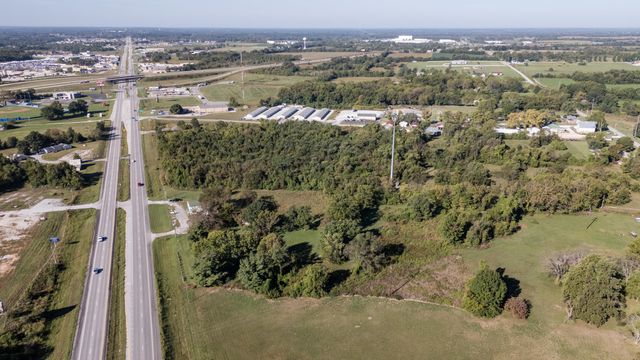 5189 W Sunshine Street, Brookline, MO 65619