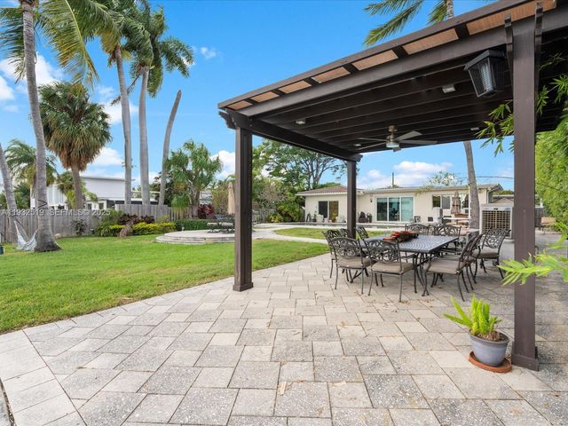 1000 S Shore Dr, Miami Beach, FL 33141