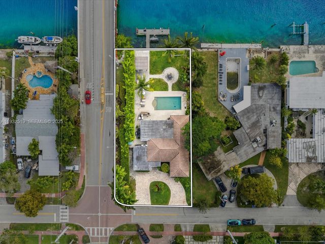 1000 S Shore Dr, Miami Beach, FL 33141