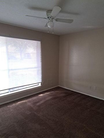 2426 Spring Dusk Lane, Spring, TX 77373